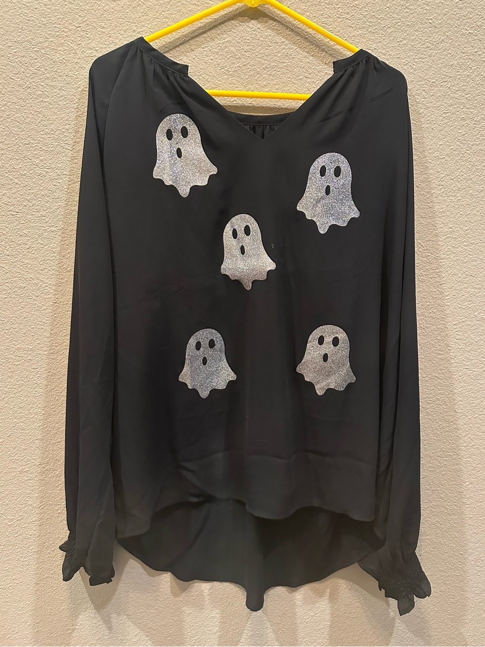 Glamour Ghost Top ✨ 👻 - Picture 4 of 9